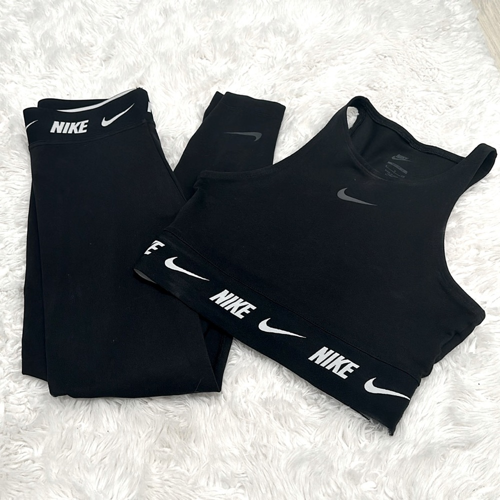 Women’s Nike high waisted set